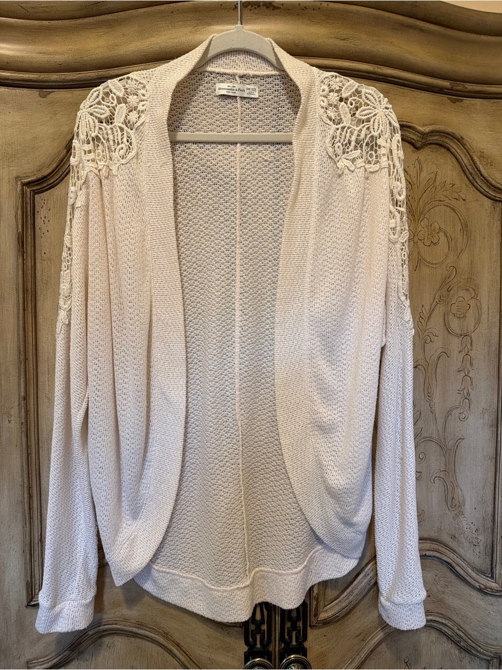 Abercrombie & Fitch MSRP $58 Cream Lace-Shoulder Open Knit Cardigan - Picture 4 of 7